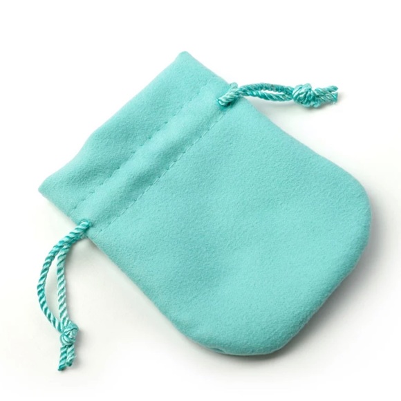 ✨18K Rose Gold Butterflies✨ - Picture 4 of 5